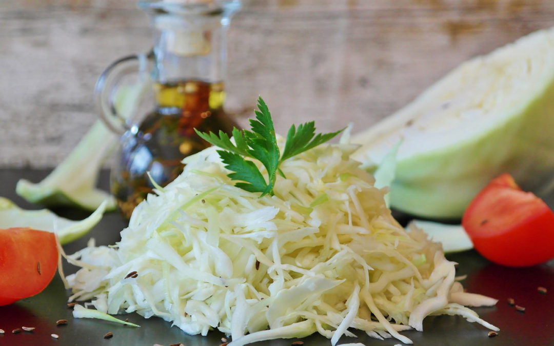 Ensalada de repollo + Envueltos de acelga