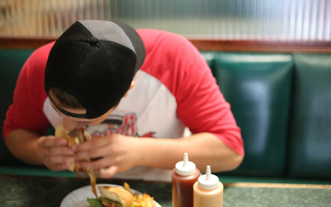 ¿Porqué comemos de forma compulsiva?